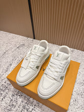 China Replica LV Women Shoes 147usd Only